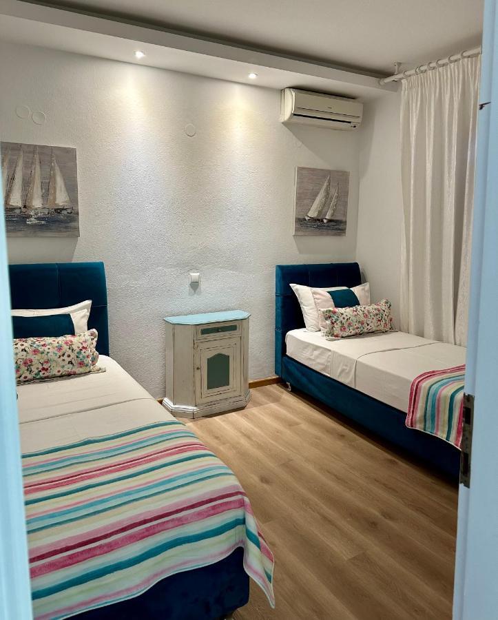 סקאלה סוטירוס Byblos Mare-The Exclusive Beach Front Villa מראה חיצוני תמונה